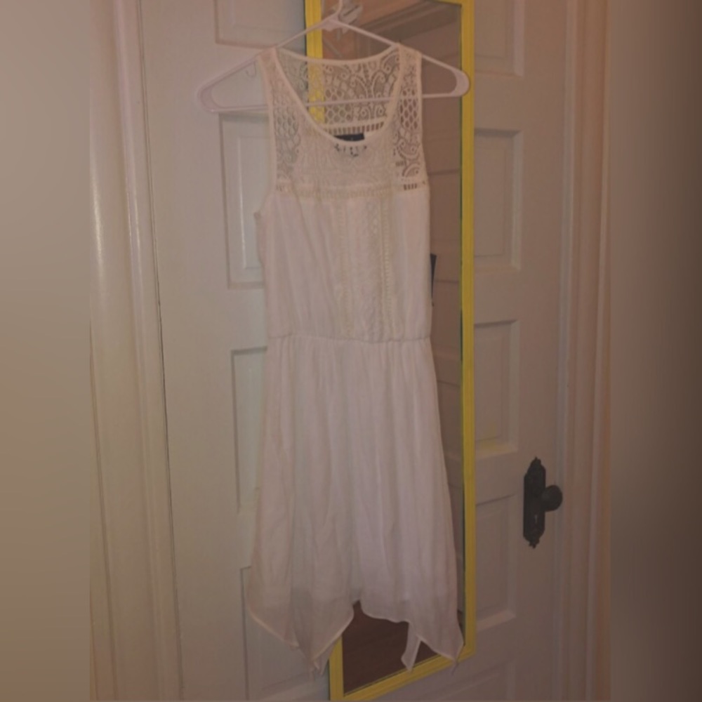 Ivory By-and-By lace detail dress 🤍